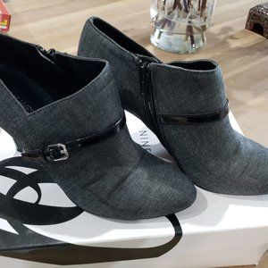 Nine West boot gently worn